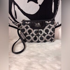 Coach Op Art Madison wristlet